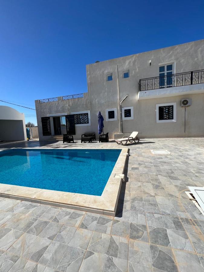 Magnifique Villa Avec Piscine Sur L'Ile De Djerba Houmt Souk  Bagian luar foto